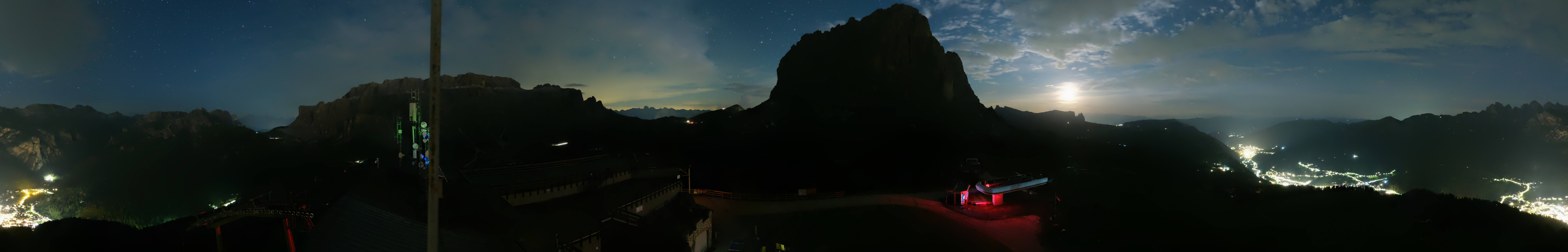 Archiv Foto Webcam Gröden: Ausblick Ciampinoi