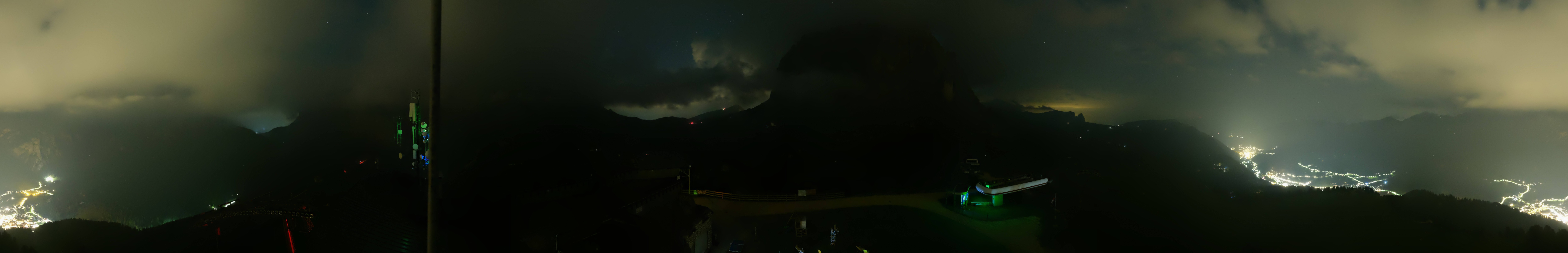 Archived image Webcam Val Gardena - View Ciampinoi top station