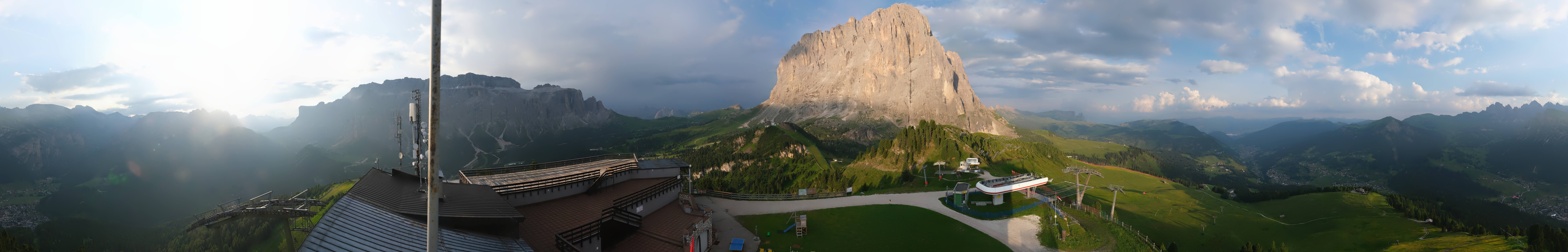 Archiv Foto Webcam Gröden: Ausblick Ciampinoi