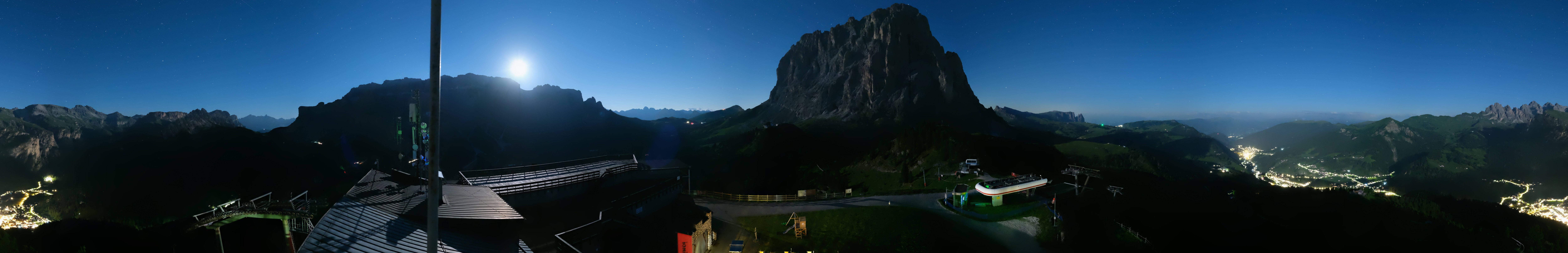 Archiv Foto Webcam Gröden: Ausblick Ciampinoi