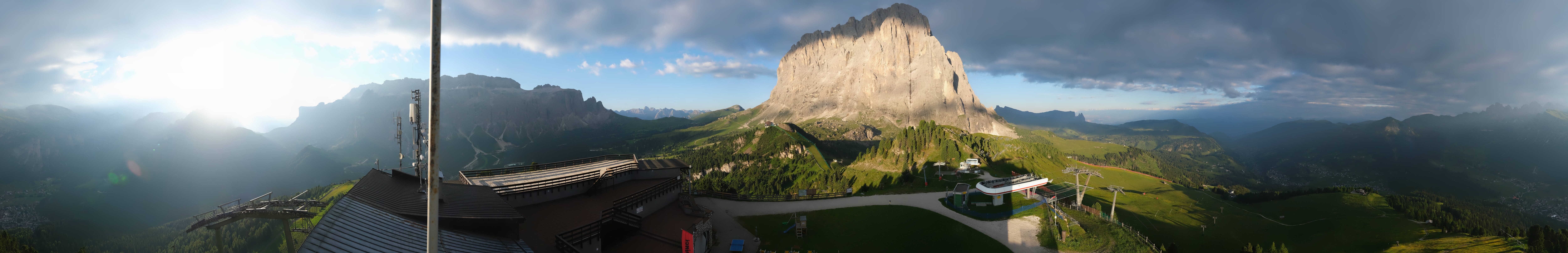 Archived image Webcam Val Gardena - View Ciampinoi top station