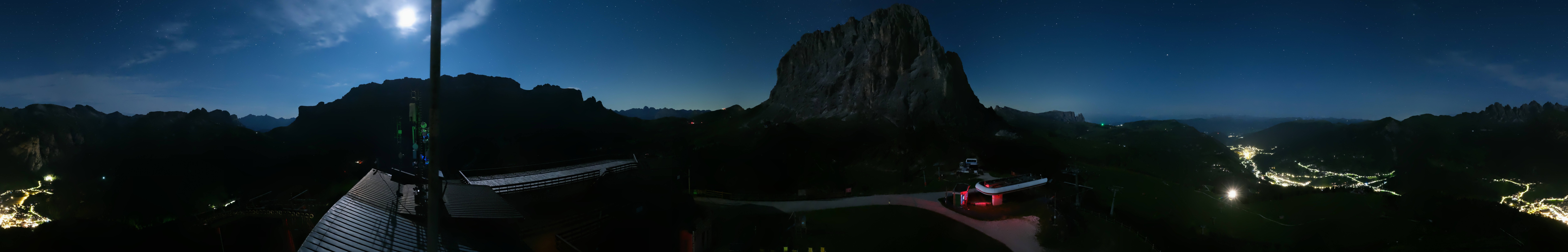 Archiv Foto Webcam Gröden: Ausblick Ciampinoi