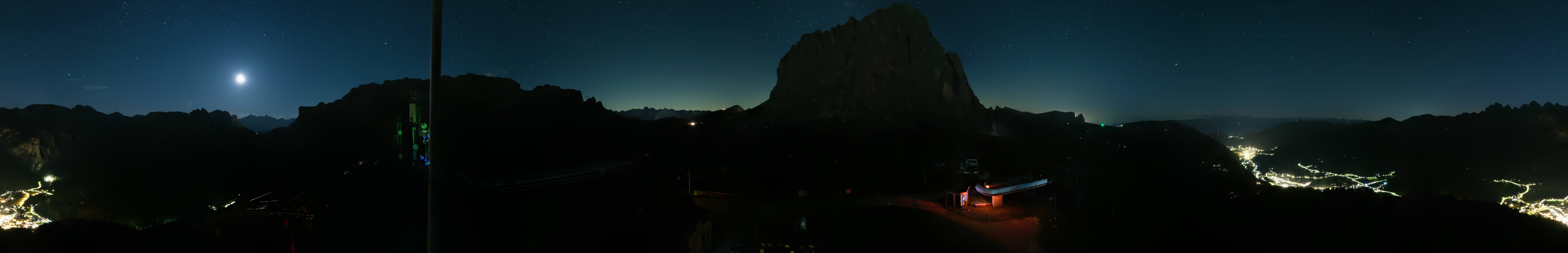 Archiv Foto Webcam Gröden: Ausblick Ciampinoi