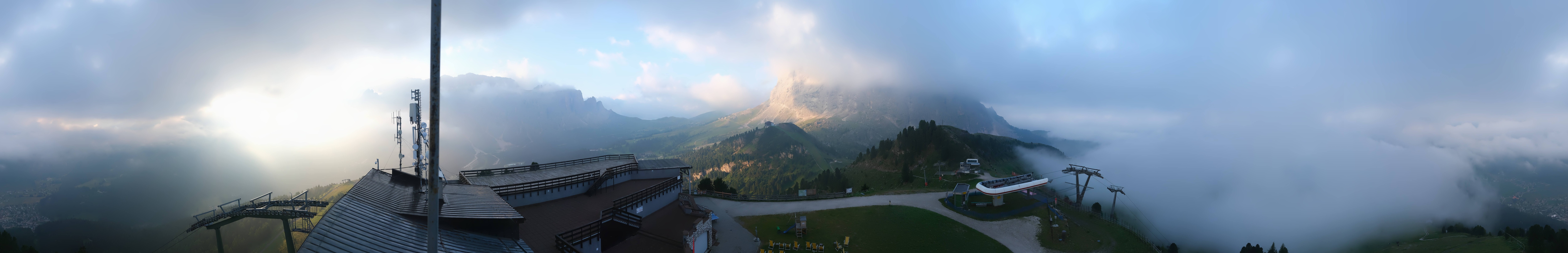 Archiv Foto Webcam Gröden: Ausblick Ciampinoi