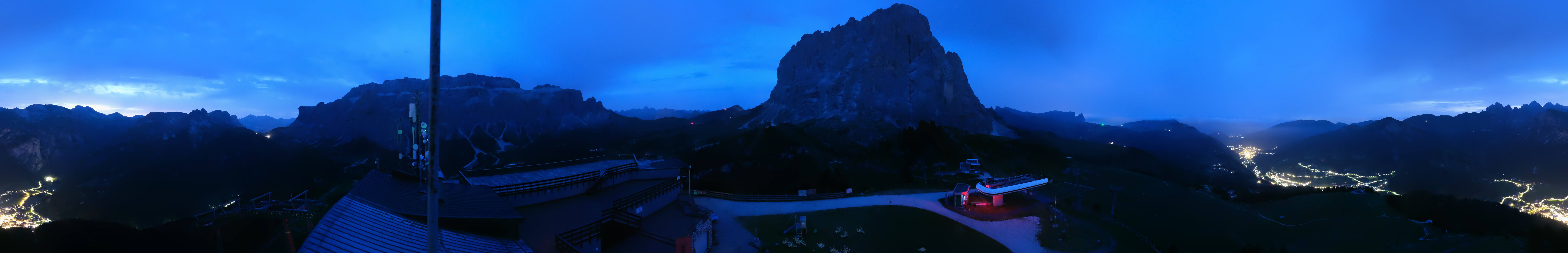 Archiv Foto Webcam Gröden: Ausblick Ciampinoi