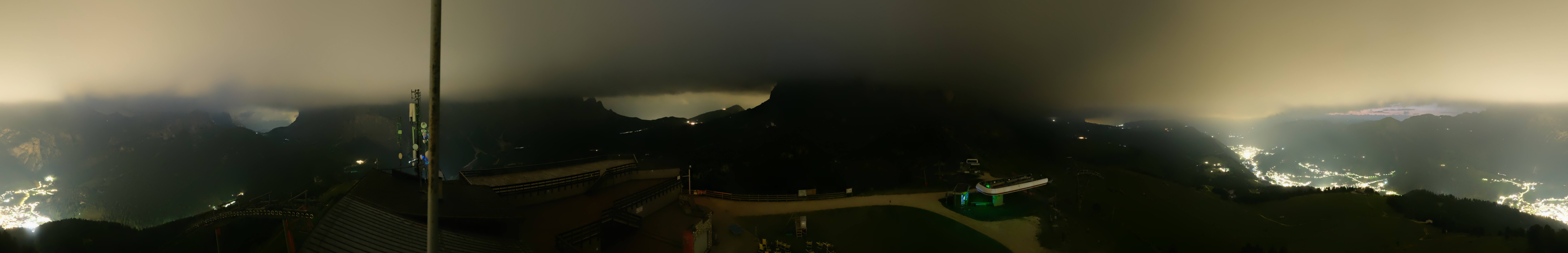 Archiv Foto Webcam Gröden: Ausblick Ciampinoi