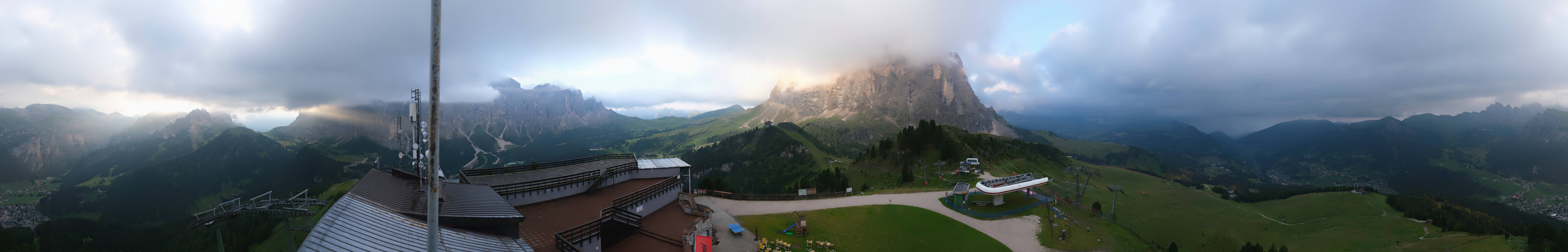 Archiv Foto Webcam Gröden: Ausblick Ciampinoi