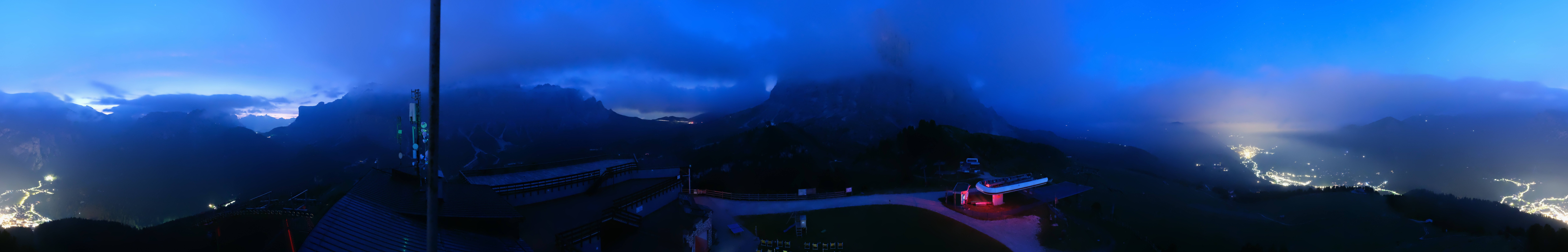 Archiv Foto Webcam Gröden: Ausblick Ciampinoi