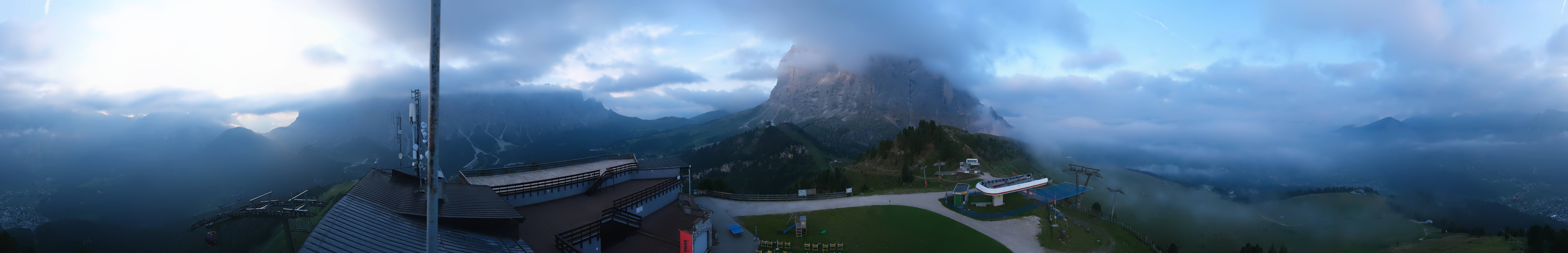 Archiv Foto Webcam Gröden: Ausblick Ciampinoi