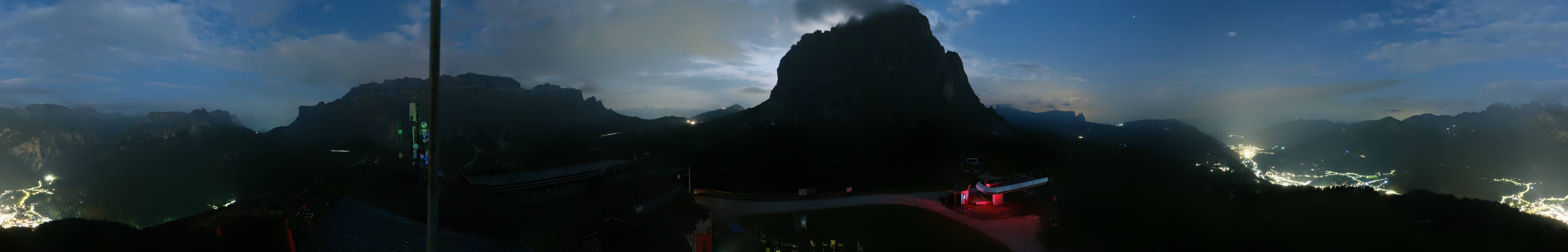 Archiv Foto Webcam Gröden: Ausblick Ciampinoi