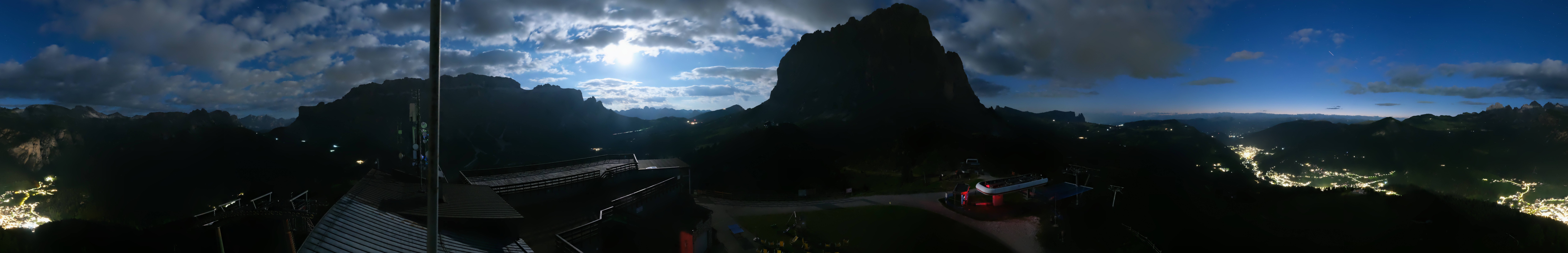Archiv Foto Webcam Gröden: Ausblick Ciampinoi