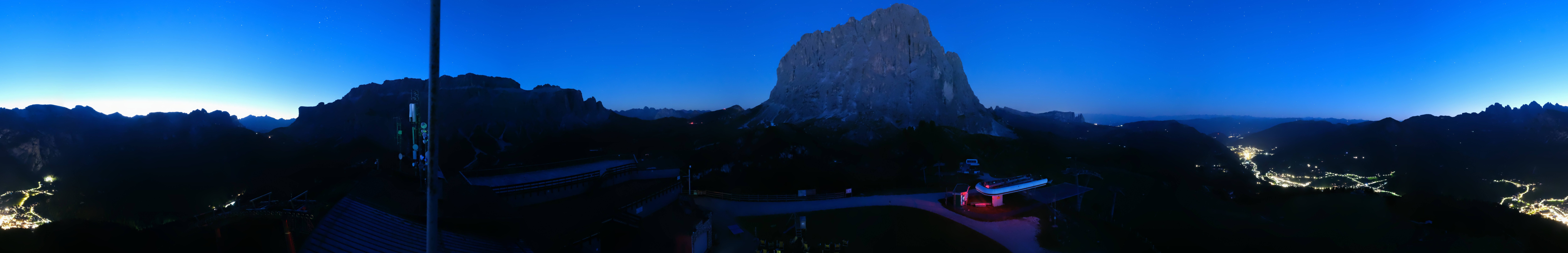 Archiv Foto Webcam Gröden: Ausblick Ciampinoi