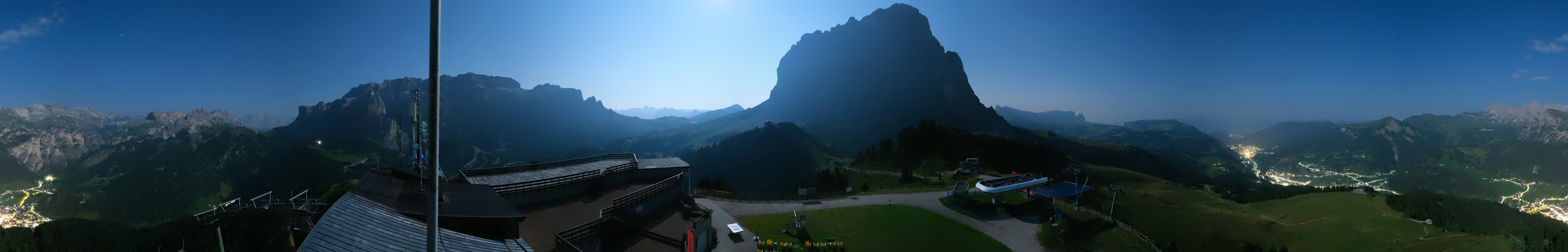 Archiv Foto Webcam Gröden: Ausblick Ciampinoi