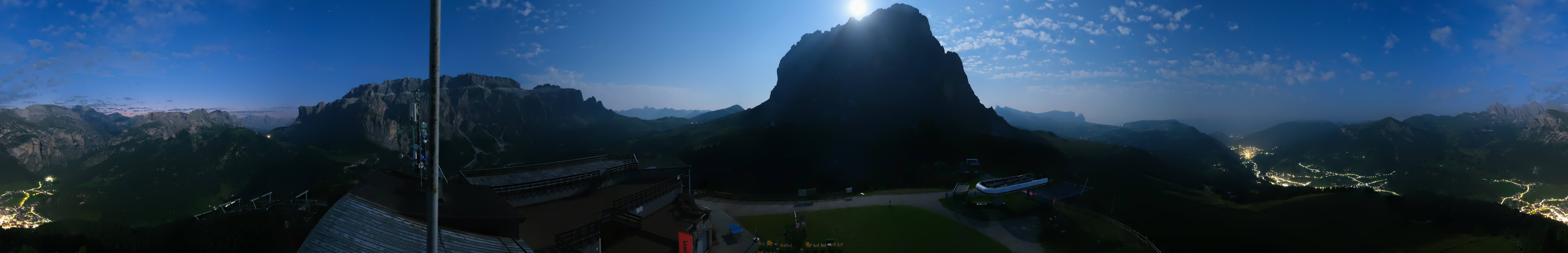 Archiv Foto Webcam Gröden: Ausblick Ciampinoi