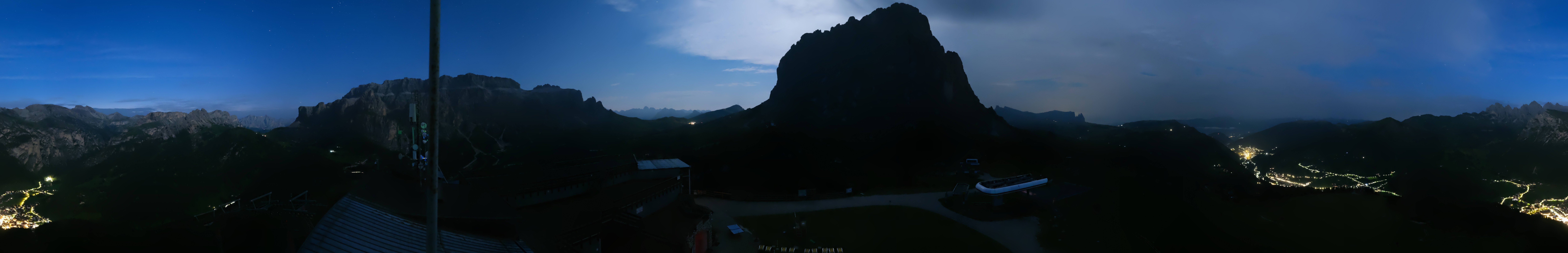 Archiv Foto Webcam Gröden: Ausblick Ciampinoi