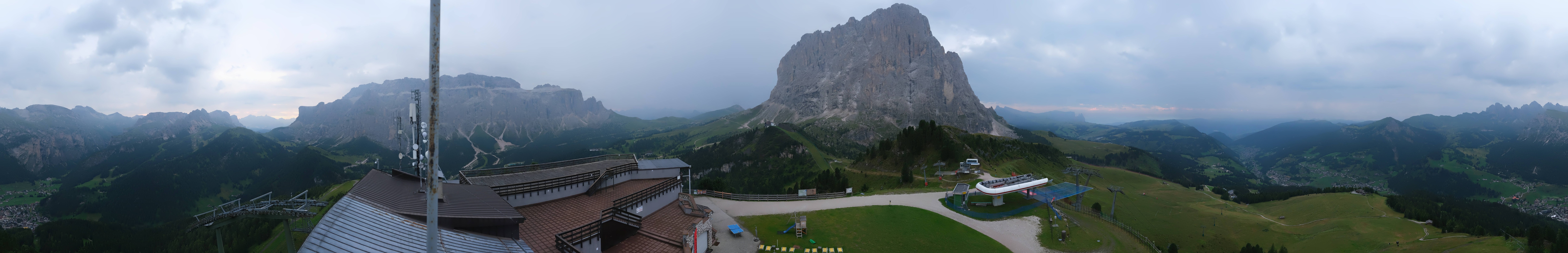 Archiv Foto Webcam Gröden: Ausblick Ciampinoi