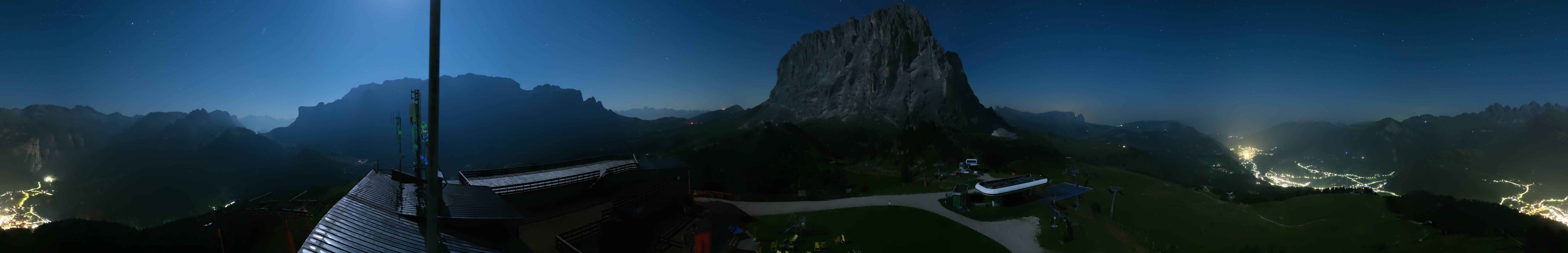 Archiv Foto Webcam Gröden: Ausblick Ciampinoi
