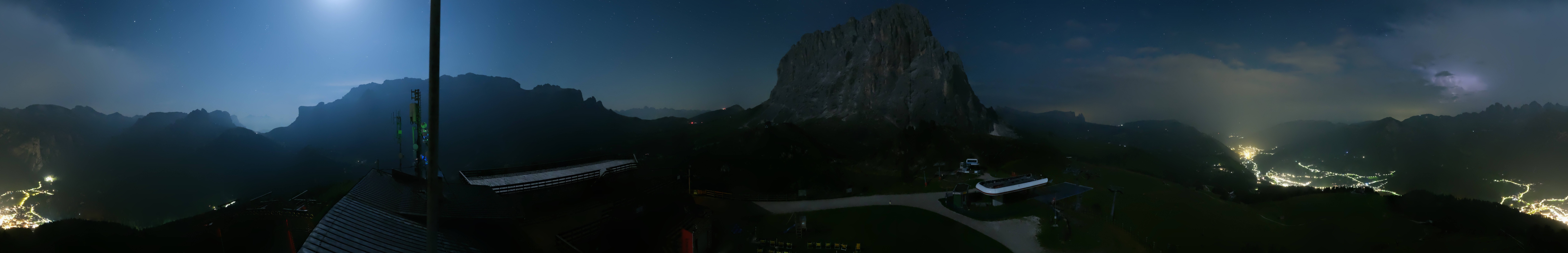 Archiv Foto Webcam Gröden: Ausblick Ciampinoi