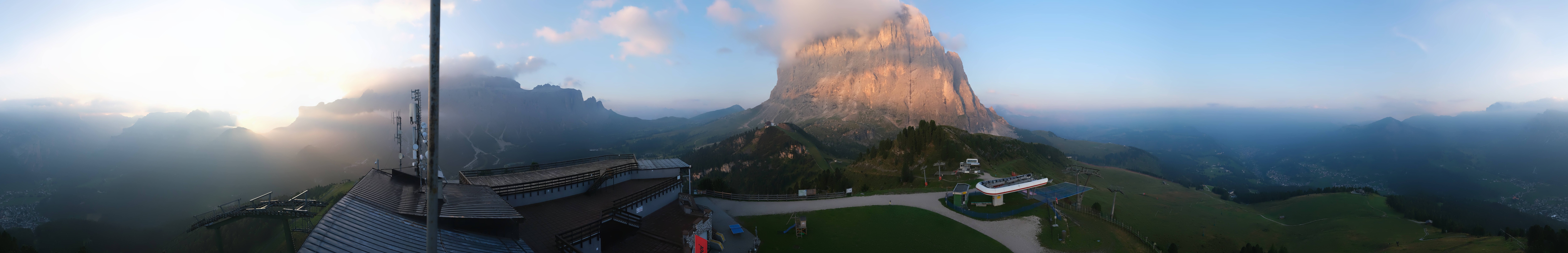 Archiv Foto Webcam Gröden: Ausblick Ciampinoi