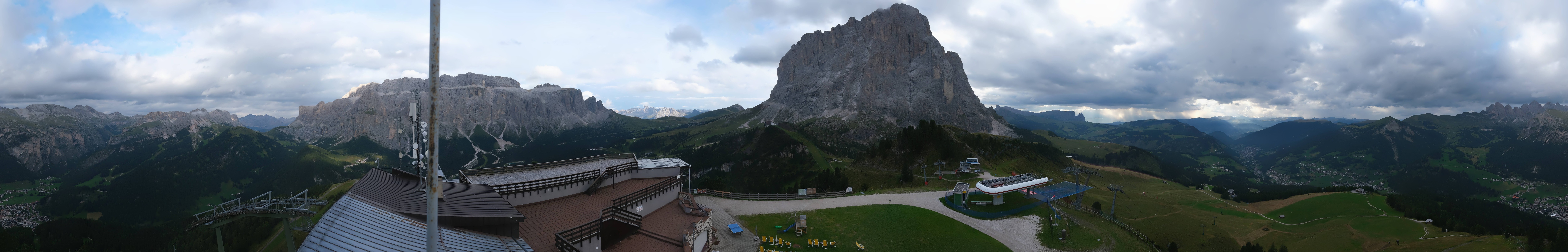 Archiv Foto Webcam Gröden: Ausblick Ciampinoi