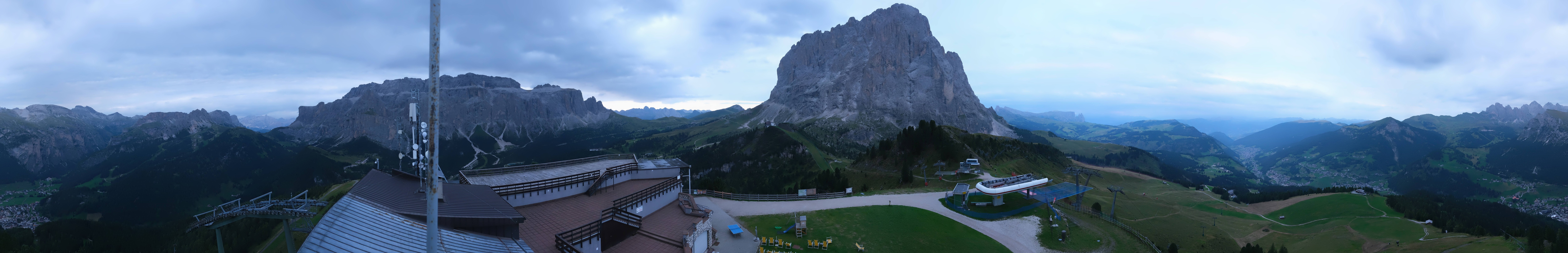 Archiv Foto Webcam Gröden: Ausblick Ciampinoi