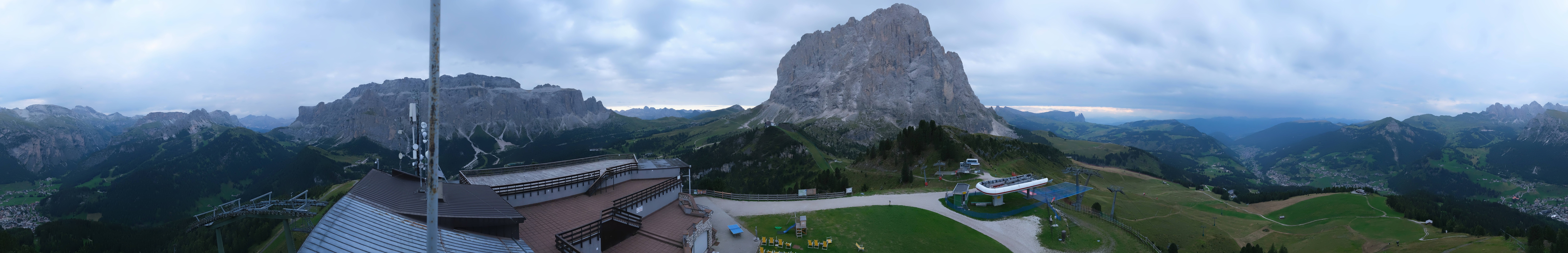 Archiv Foto Webcam Gröden: Ausblick Ciampinoi