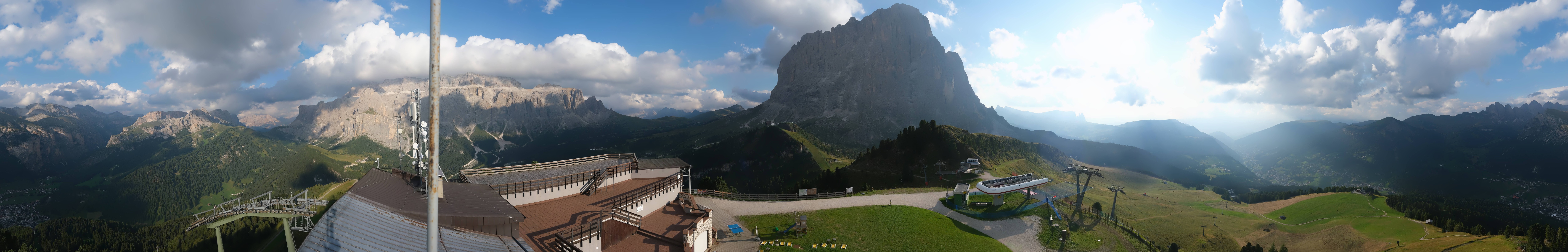Archiv Foto Webcam Gröden: Ausblick Ciampinoi