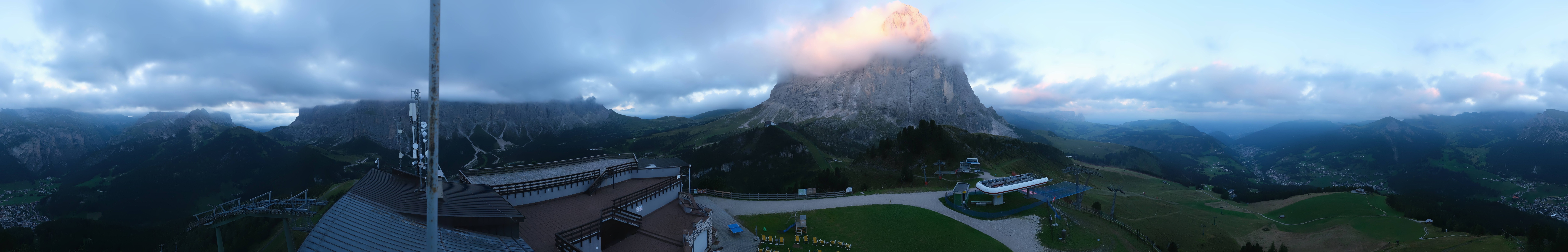 Archiv Foto Webcam Gröden: Ausblick Ciampinoi