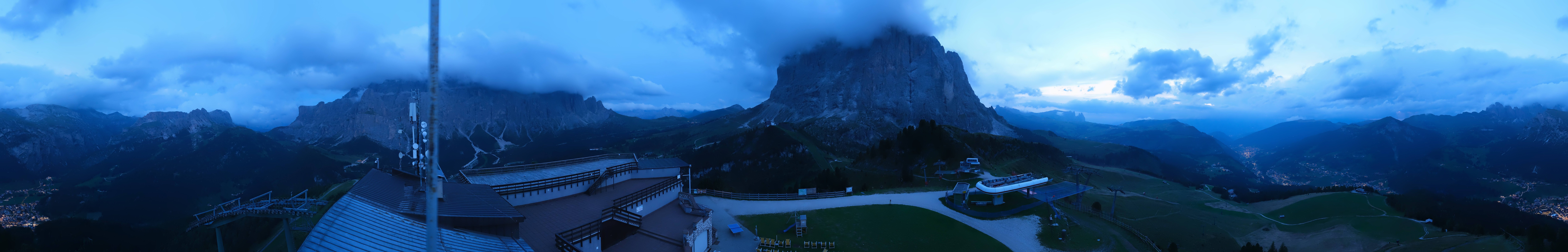 Archiv Foto Webcam Gröden: Ausblick Ciampinoi