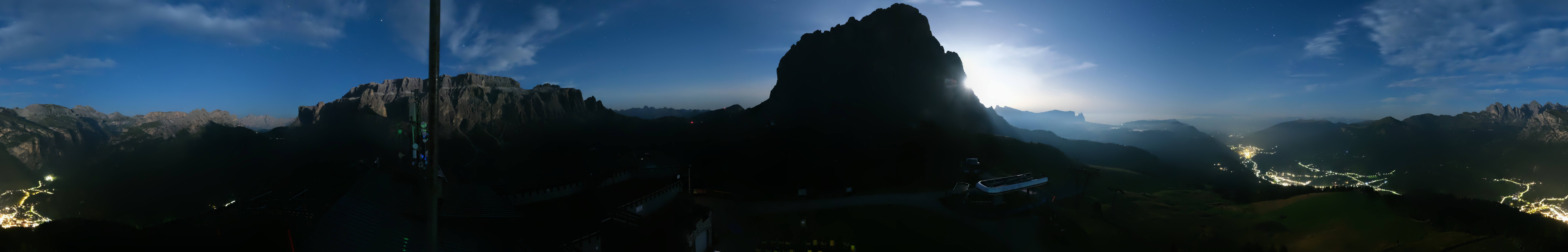 Archiv Foto Webcam Gröden: Ausblick Ciampinoi