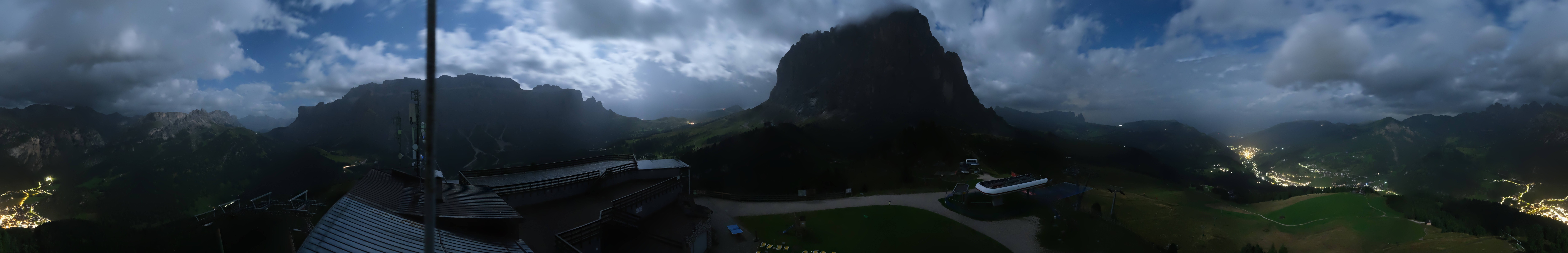 Archiv Foto Webcam Gröden: Ausblick Ciampinoi