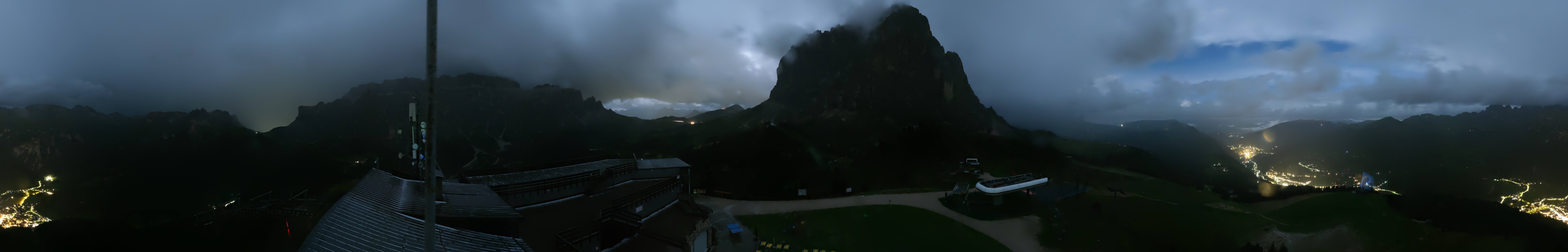Archiv Foto Webcam Gröden: Ausblick Ciampinoi