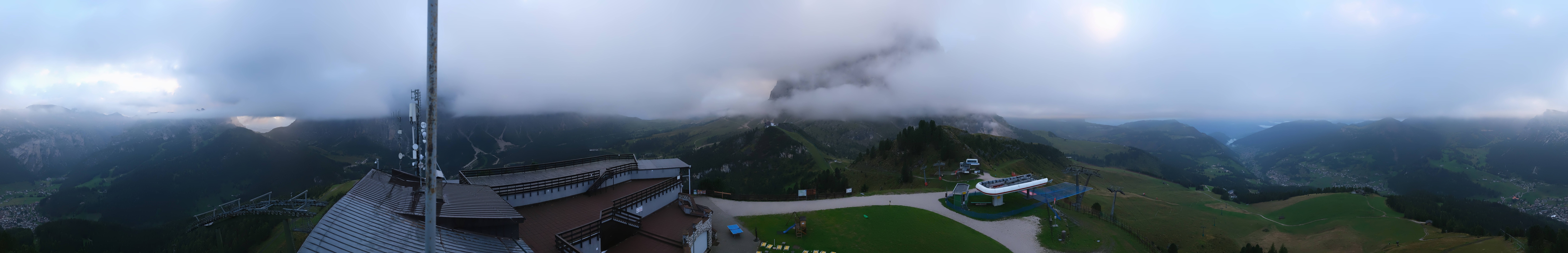 Archiv Foto Webcam Gröden: Ausblick Ciampinoi