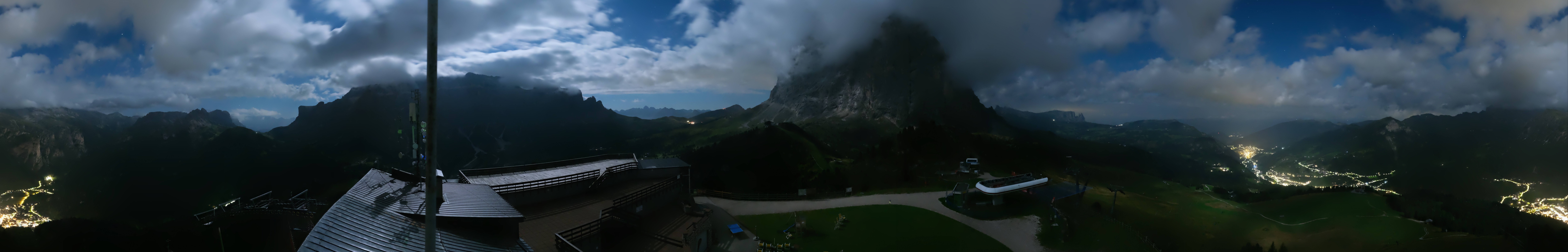 Archiv Foto Webcam Gröden: Ausblick Ciampinoi