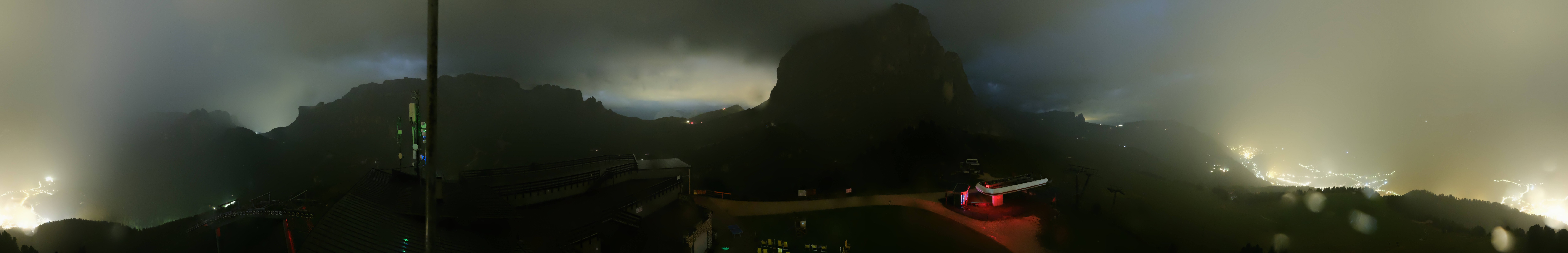 Archiv Foto Webcam Gröden: Ausblick Ciampinoi