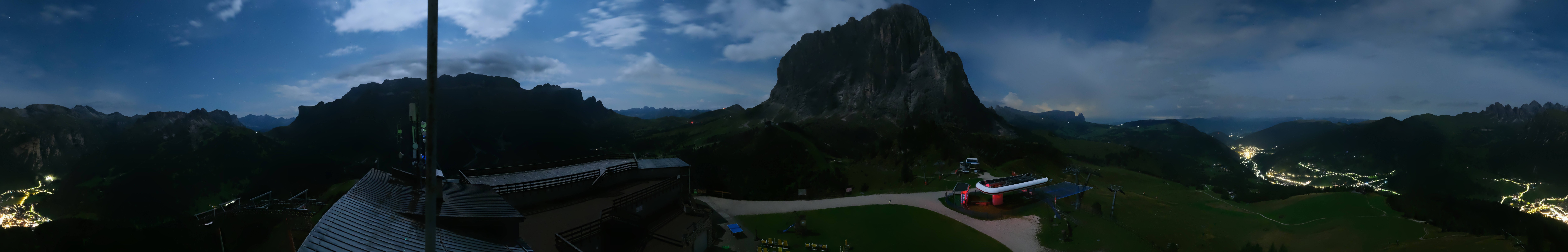 Archiv Foto Webcam Gröden: Ausblick Ciampinoi