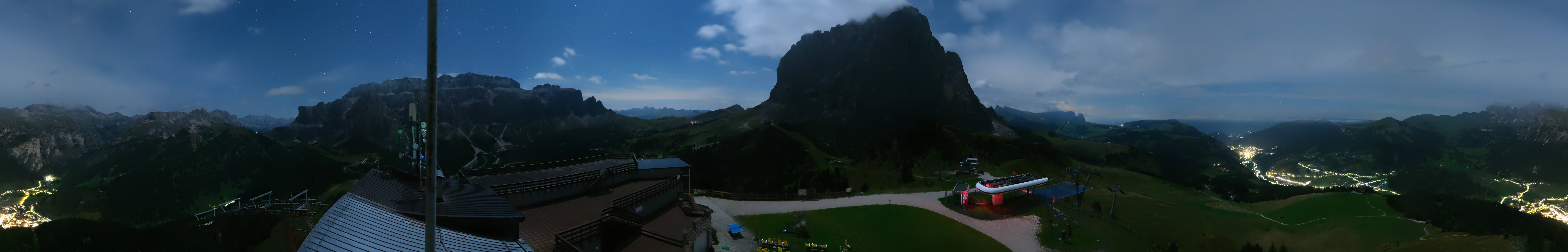 Archiv Foto Webcam Gröden: Ausblick Ciampinoi
