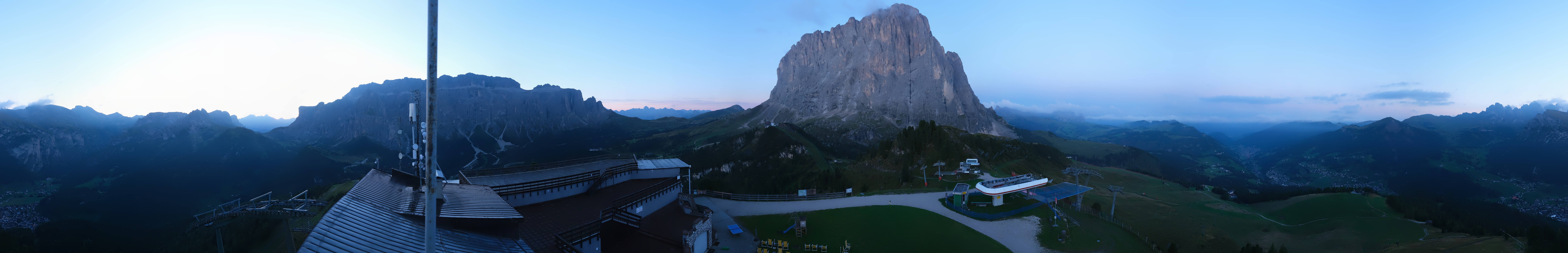 Archiv Foto Webcam Gröden: Ausblick Ciampinoi