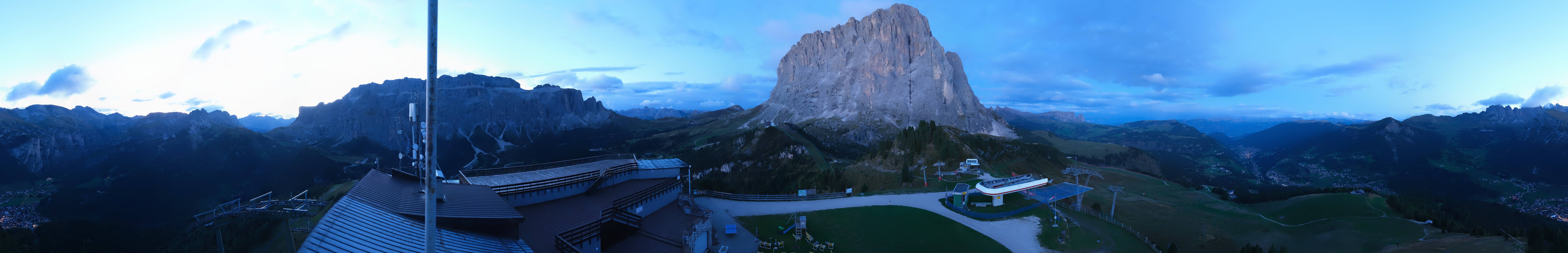 Archiv Foto Webcam Gröden: Ausblick Ciampinoi