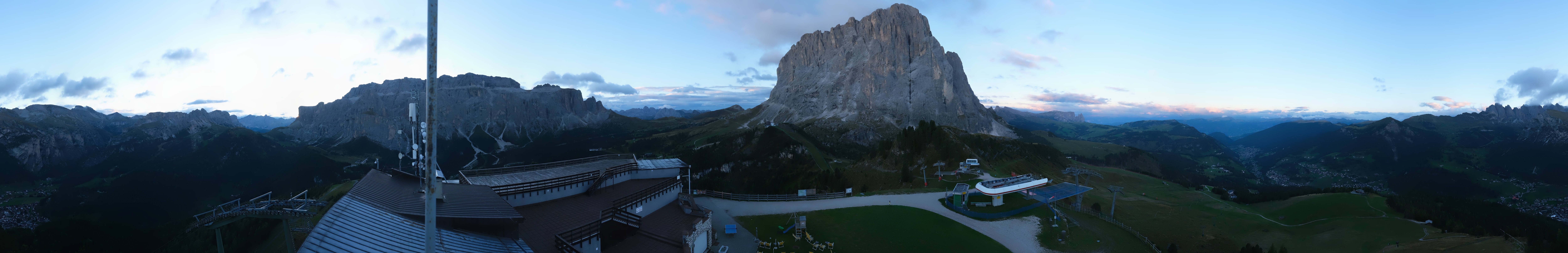 Archiv Foto Webcam Gröden: Ausblick Ciampinoi