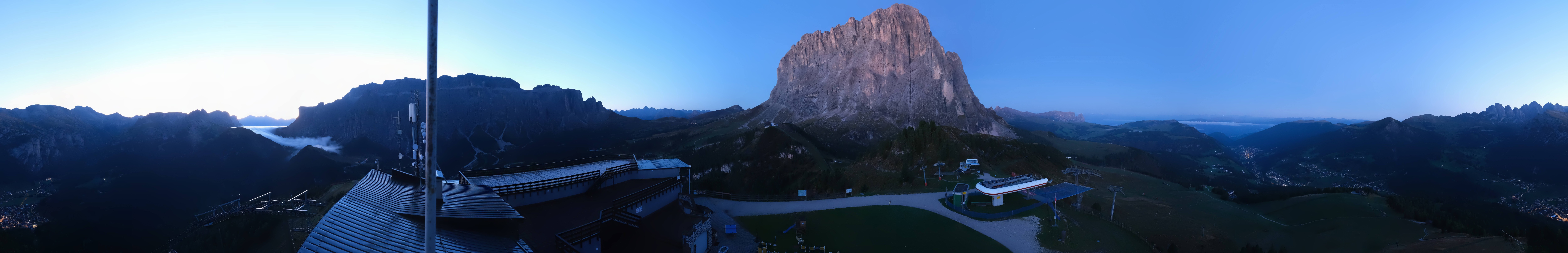 Archiv Foto Webcam Gröden: Ausblick Ciampinoi