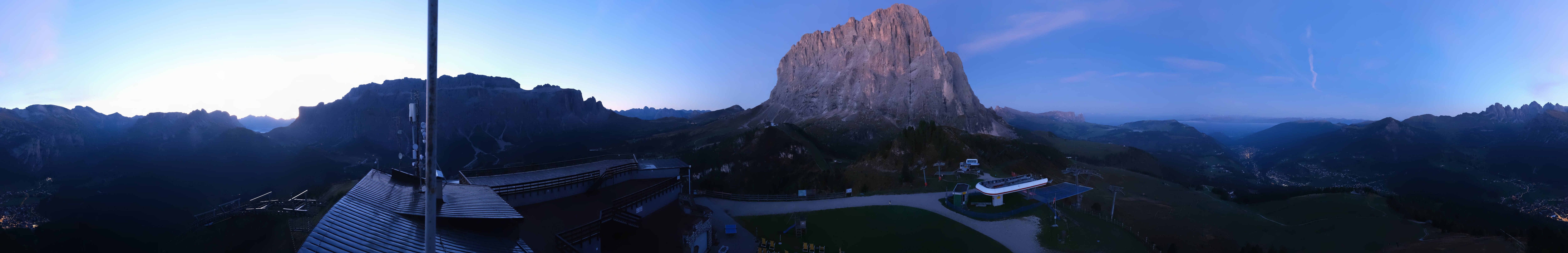 Archiv Foto Webcam Gröden: Ausblick Ciampinoi