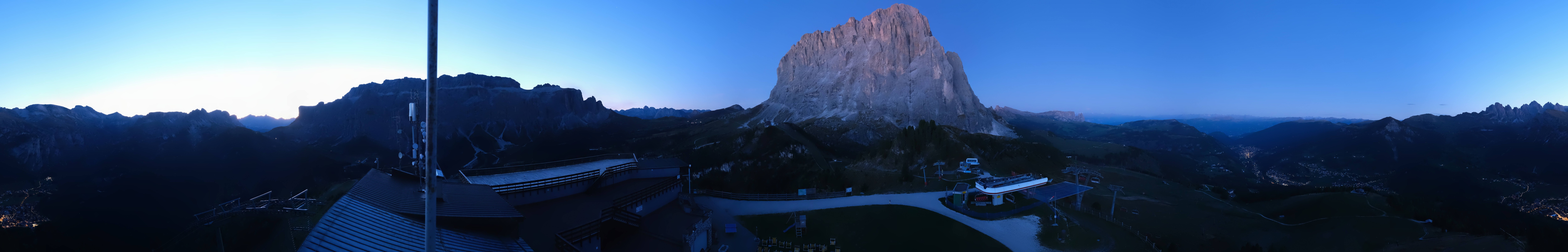 Archiv Foto Webcam Gröden: Ausblick Ciampinoi