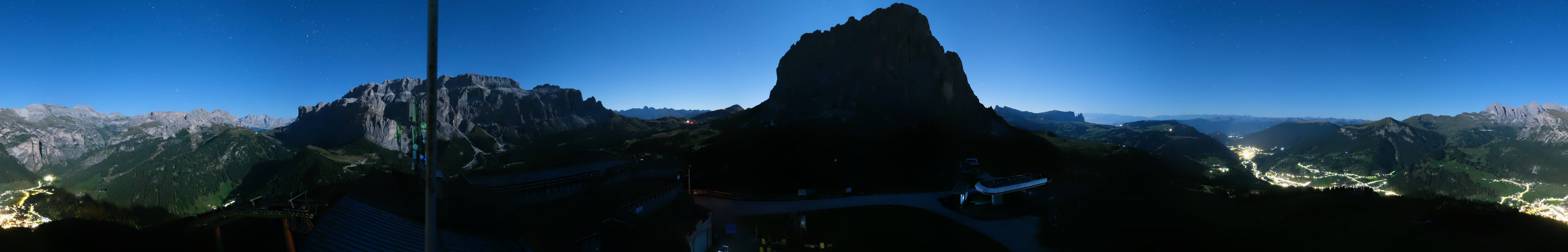 Archiv Foto Webcam Gröden: Ausblick Ciampinoi