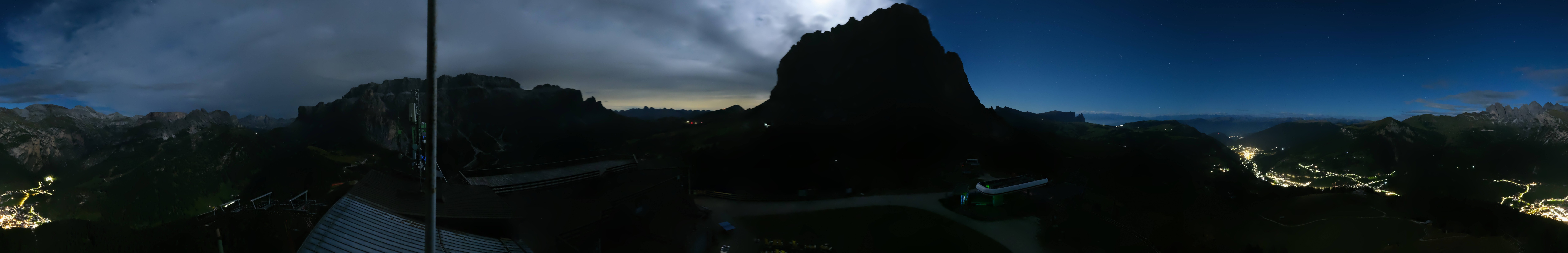 Archiv Foto Webcam Gröden: Ausblick Ciampinoi