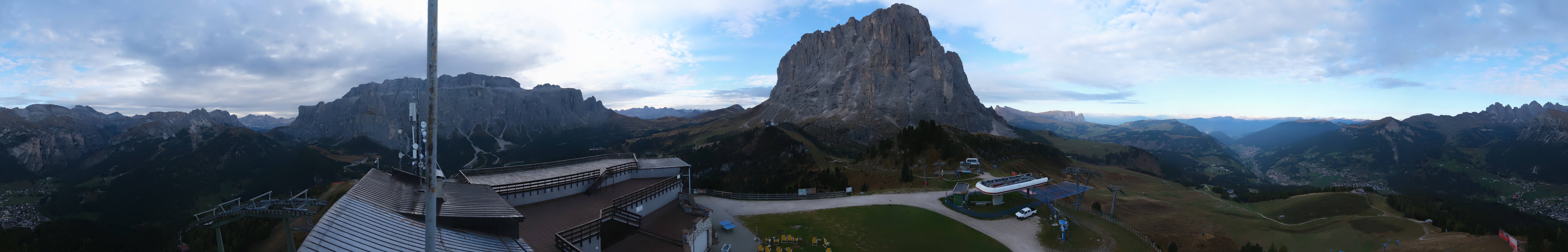 Archiv Foto Webcam Gröden: Ausblick Ciampinoi