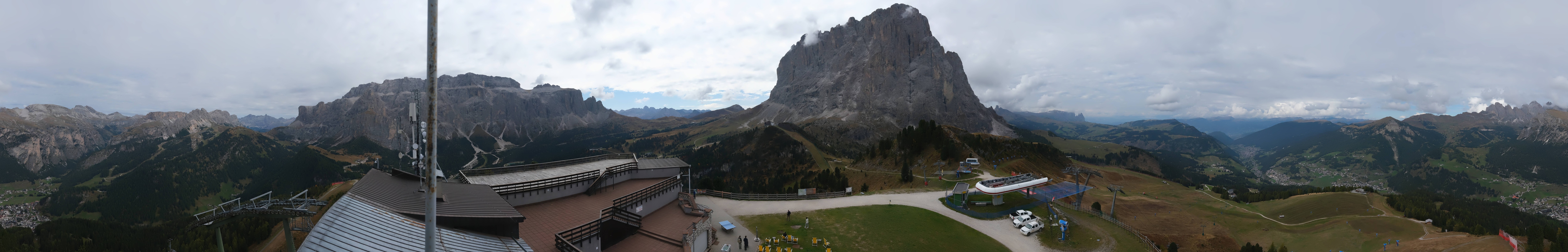 Archiv Foto Webcam Gröden: Ausblick Ciampinoi