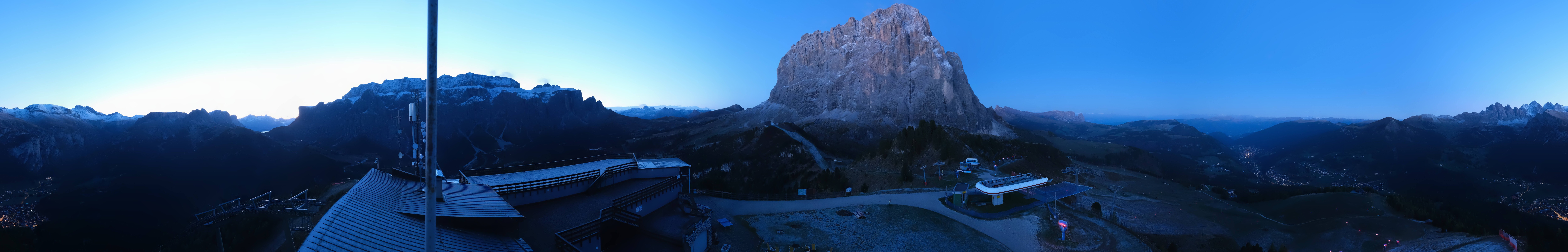 Archiv Foto Webcam Gröden: Ausblick Ciampinoi