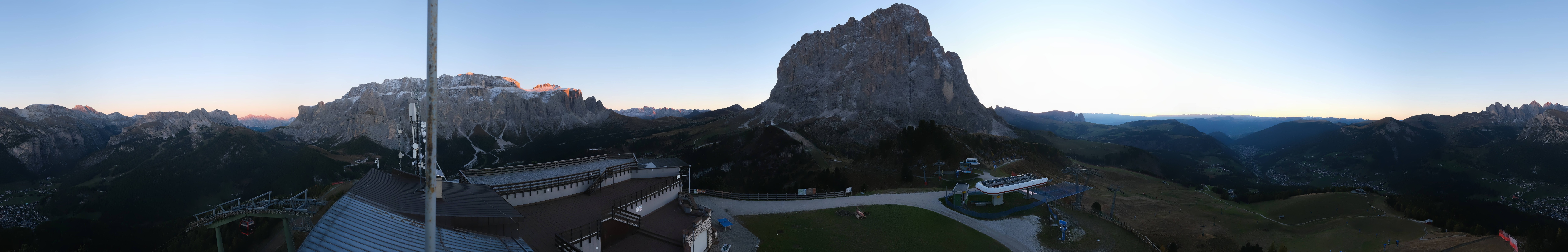 Archiv Foto Webcam Gröden: Ausblick Ciampinoi