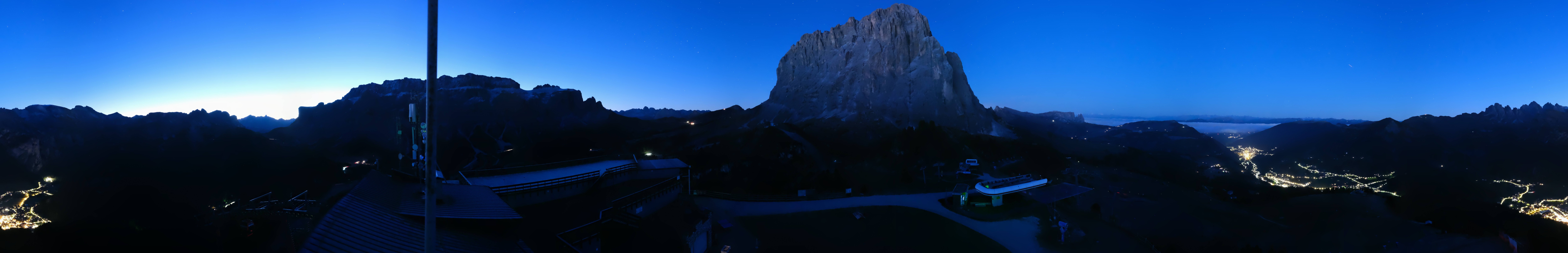 Archiv Foto Webcam Gröden: Ausblick Ciampinoi